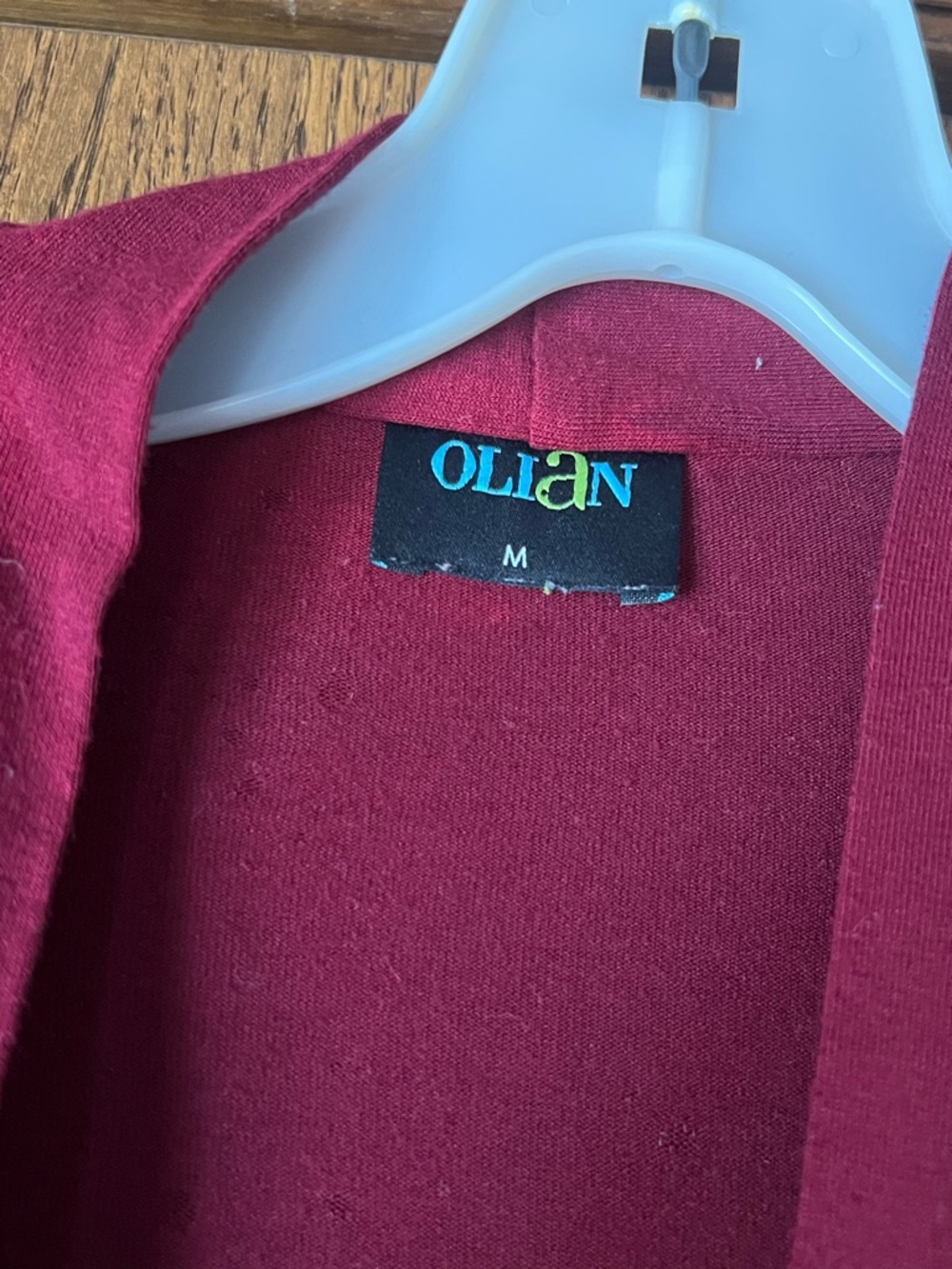 Olian Maternity maroon women’s top size medium - Picture 3 of 6